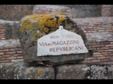 00236 ostia - regio ii - via dei magazzini repubblicani - schild.jpg